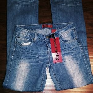 NWT Zanadi Zana Di Bootcut Jeans Size 7